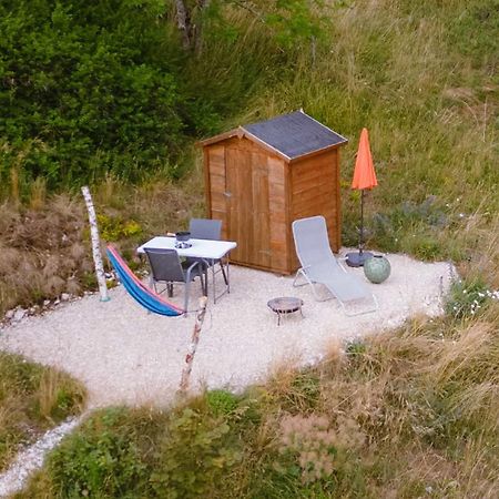 Tiny De L'Aigle Apartment Villeret Екстериор снимка