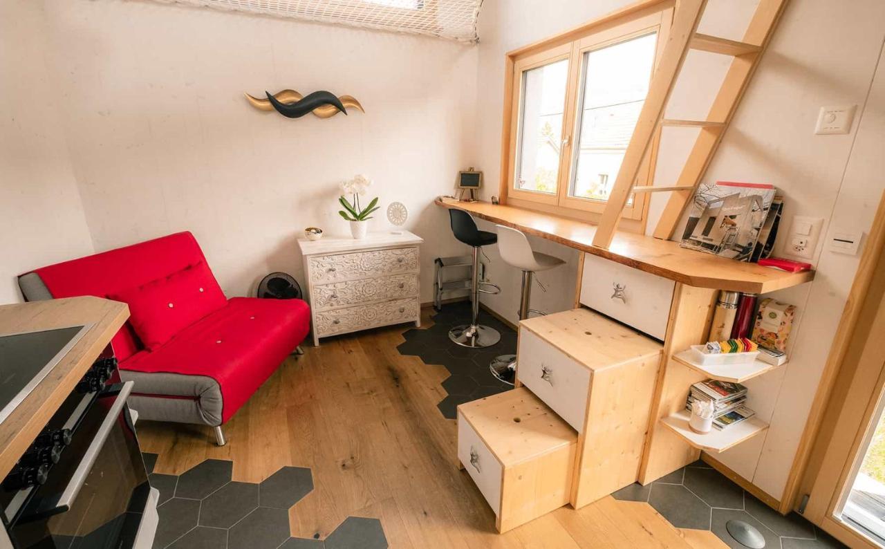 Tiny De L'Aigle Apartment Villeret Екстериор снимка